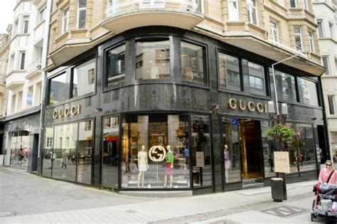 Gucci, 10 Place Saint.